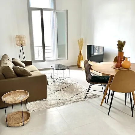 T2 Centre - Cosy Proche Palais Appartement